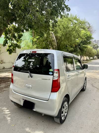 Suzuki Wagon R 2013