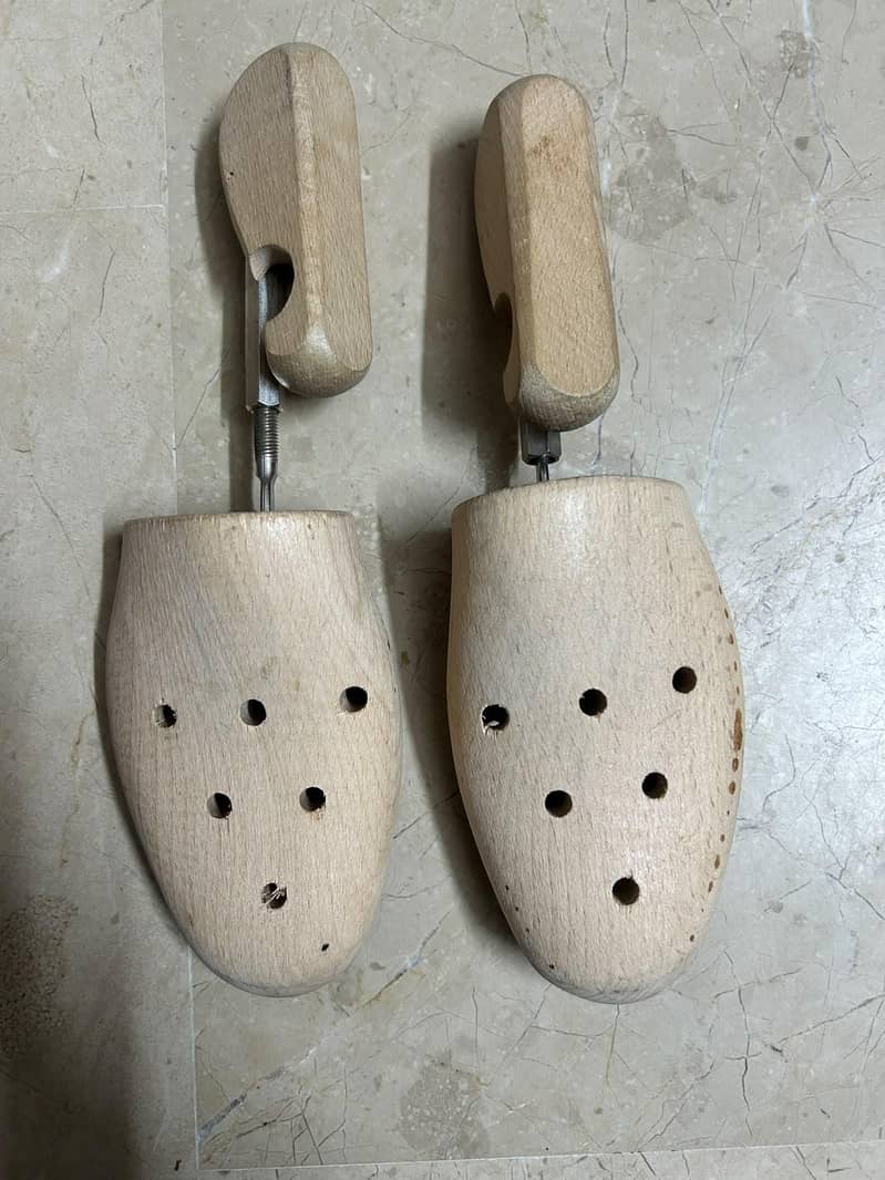 shoe tree 1
