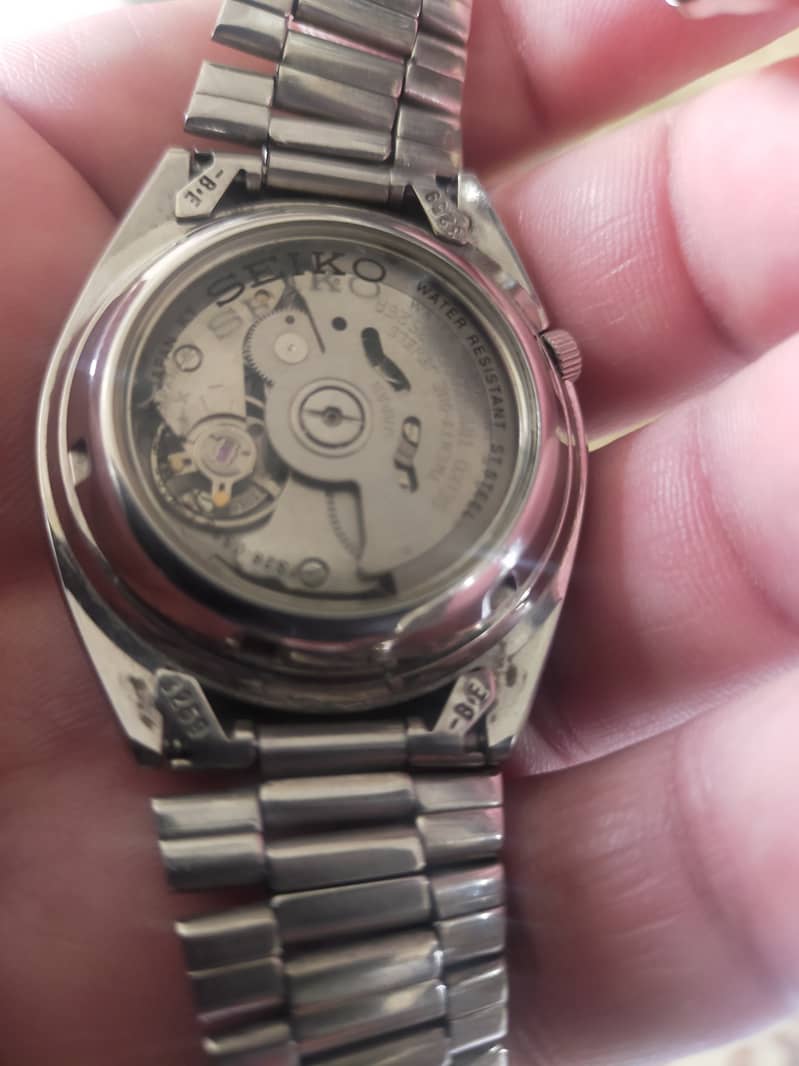 Seiko 5 automatic 4