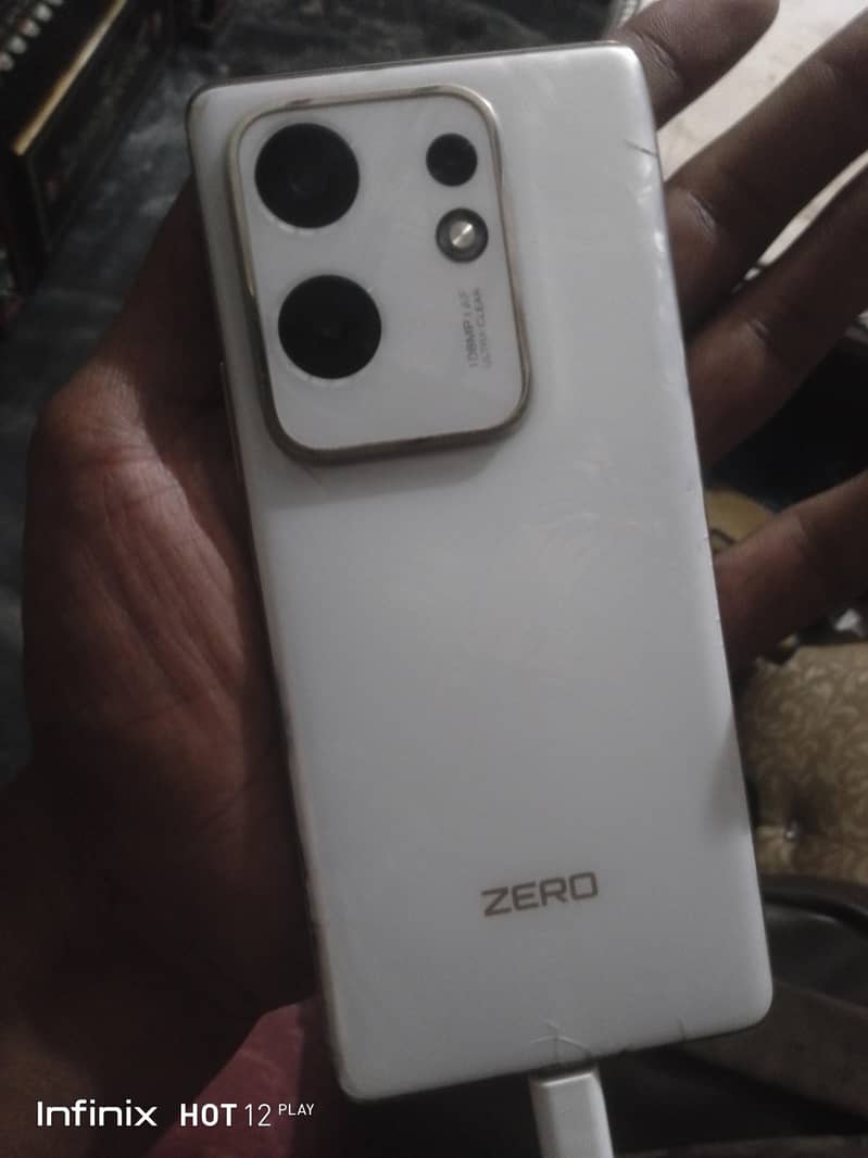 Infinix Zero 30 3
