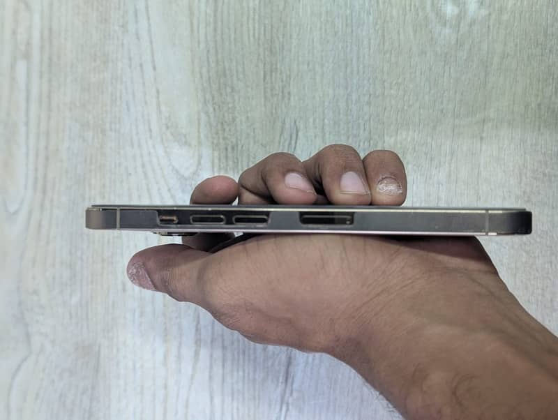 Apple iPhone 13 Pro 0