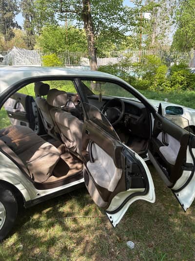 Toyota Crown Royal Saloon-G