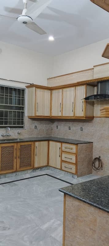 Model Town 1 Kanal Brand New Independent Lower Floor In The Heart Of Lahore