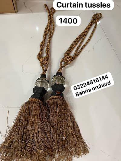 curtain holder