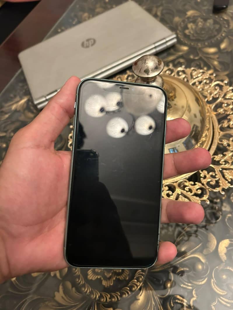 Apple iPhone 11 1