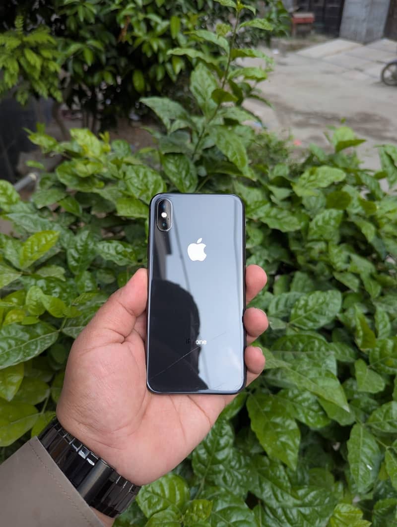 Apple iPhone X 1