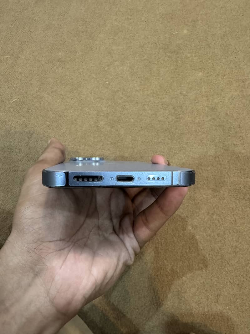 Apple iPhone 13 Pro Max 5