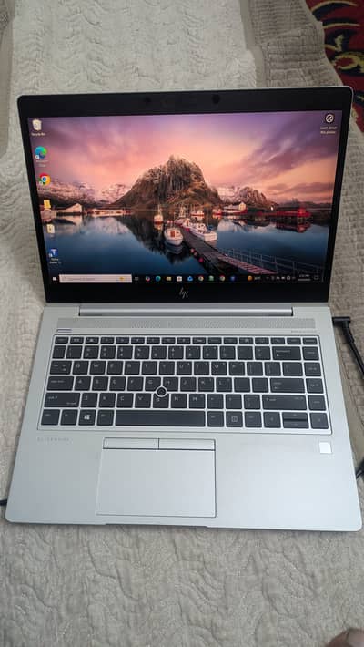 Hp Core i7 7th generation elite book