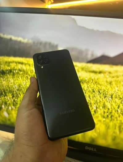 Samsung Mobile A12