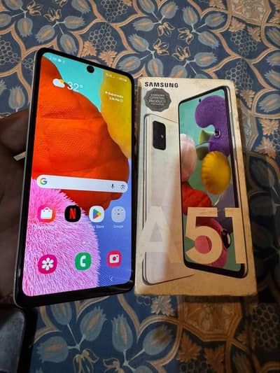Samsung A51 (6Ram)(128 memory)