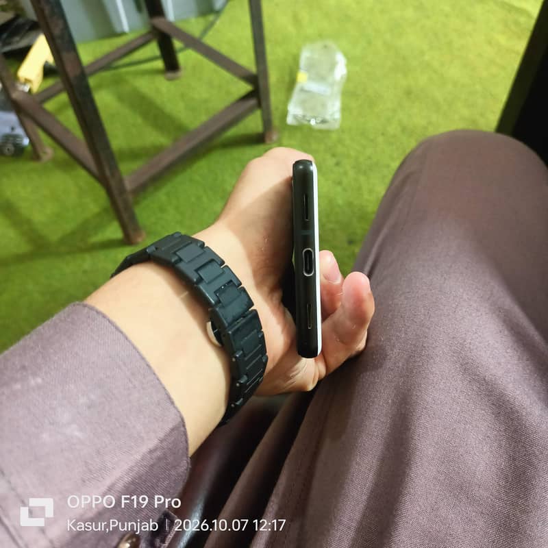 Google Pixel 6a 1