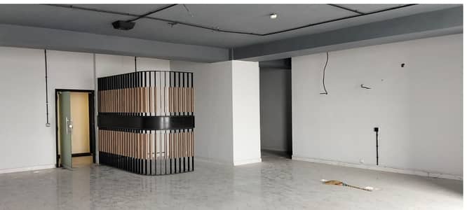 Brand New Office Available For Rent Area 1050 Square Feet Area Corporate Office In Gulberg 3 Lahore