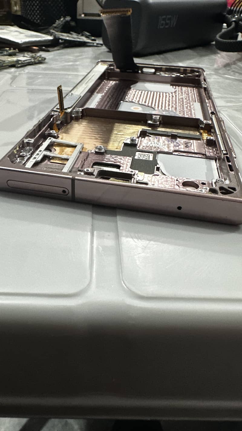 Note 20 ultra screen panel 3
