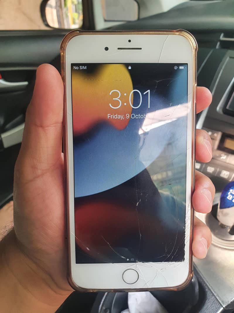 Apple iPhone 7 Plus 1