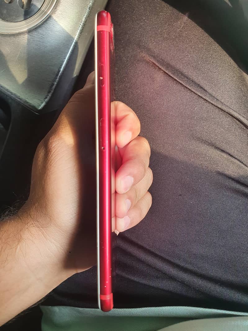 Apple iPhone 7 Plus 3