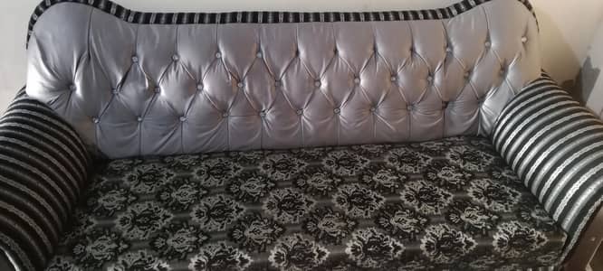 Sofa set