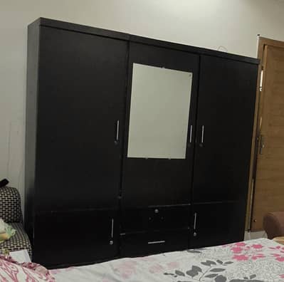 3 DOOR SEPERATABLE WARDROBE (ALMARI) MADE OF HARDWOOD