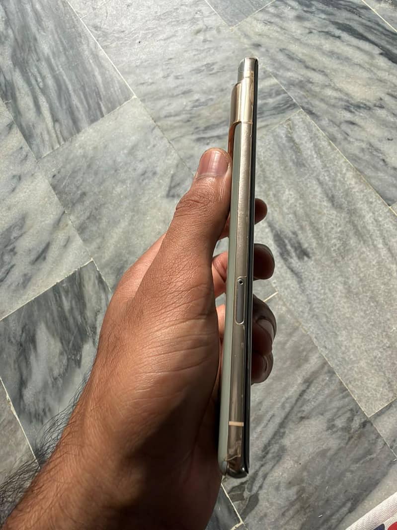 Google Pixel 7 Pro 4