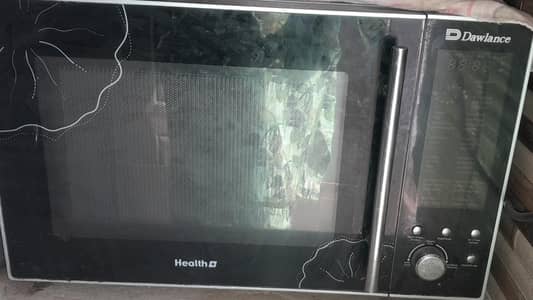 Dawlance Large Size Microwave Oven – Good Condition