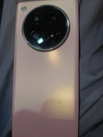 Infinix Zero 40 8.5/10 condition