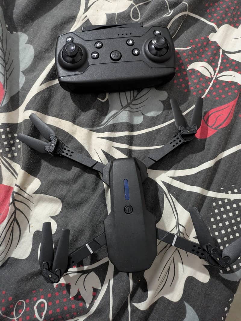 E88 pro Drone 5