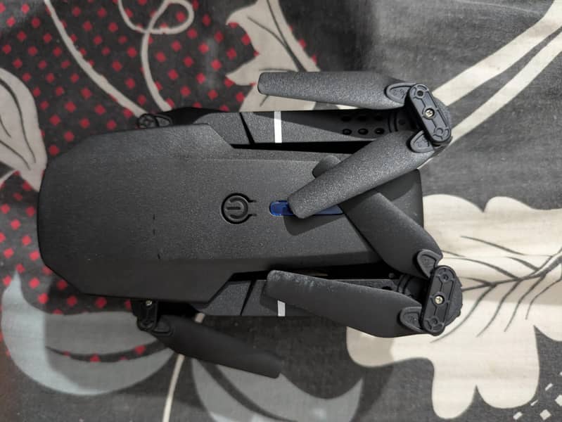 E88 pro Drone 6