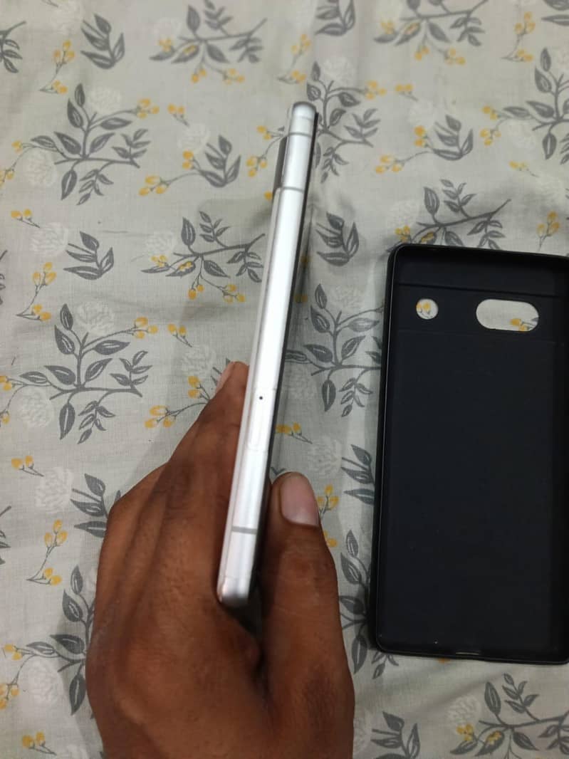 Google Pixel 7a 0