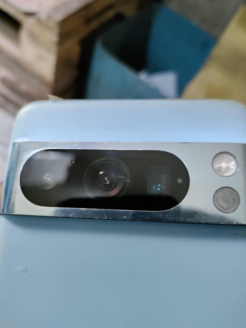 Google Pixel 8 Pro 2