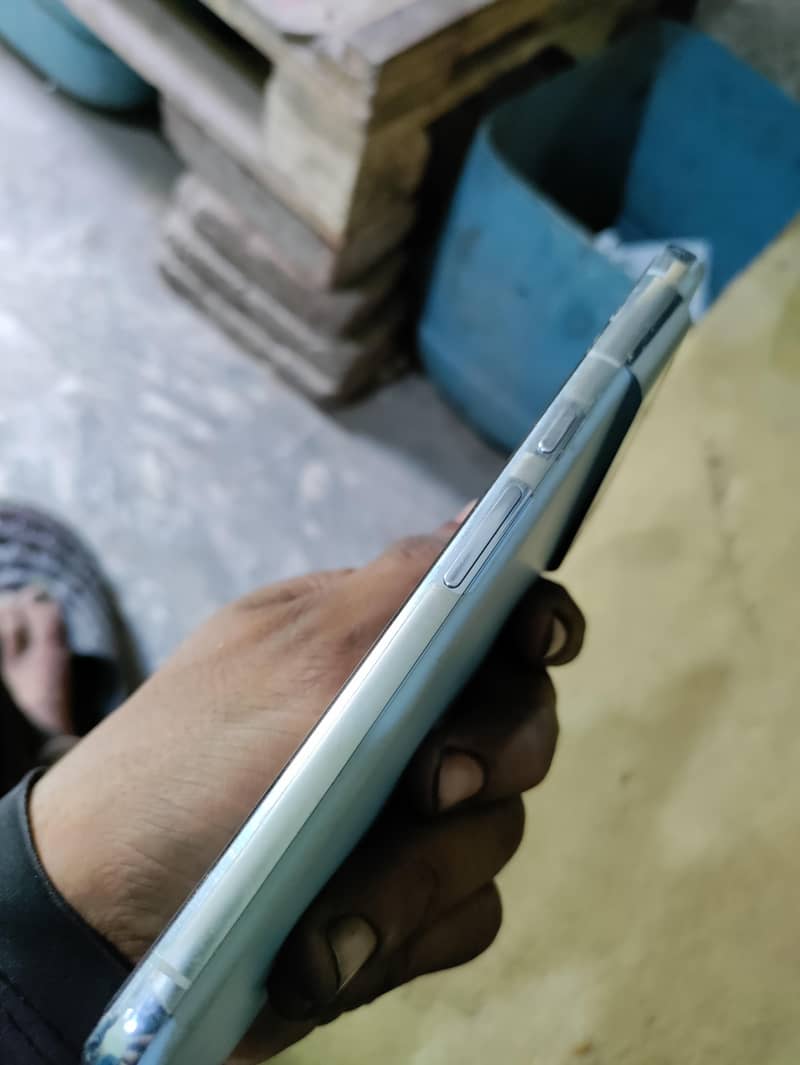 Google Pixel 8 Pro 3