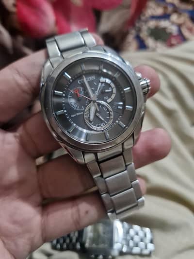 ye watch bhot achi conditions hy