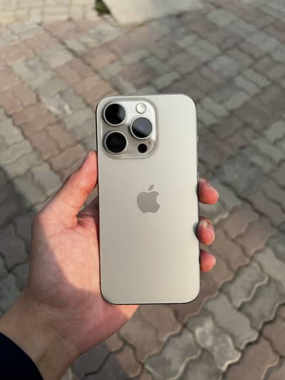 Apple iPhone 15 Pro
