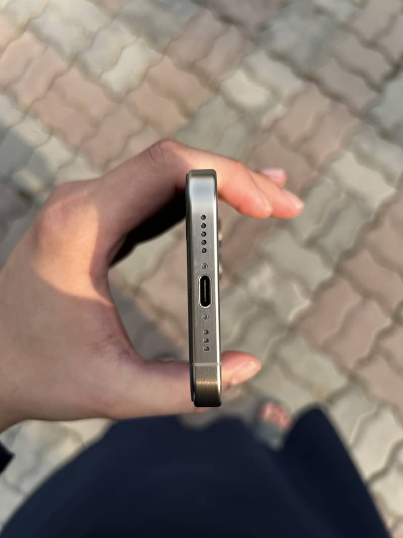 Apple iPhone 15 Pro 7
