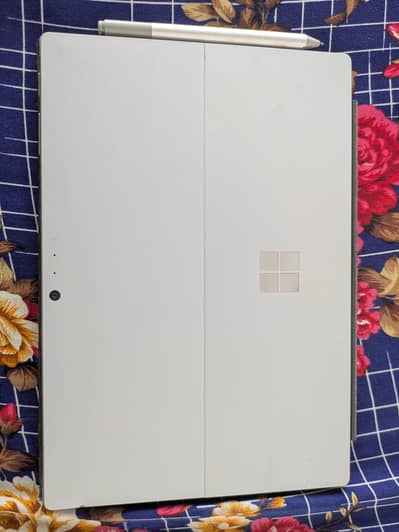 MICROSOFT SURFACE PRO 6 CORE I5 8TH GEN| 8GM RAM | 128GB SSD | Pen