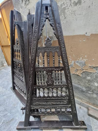 Classical Home Swing - Full Solid Beautiful design - Antique