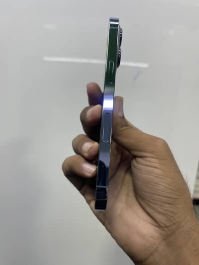 Apple iPhone 13 Pro