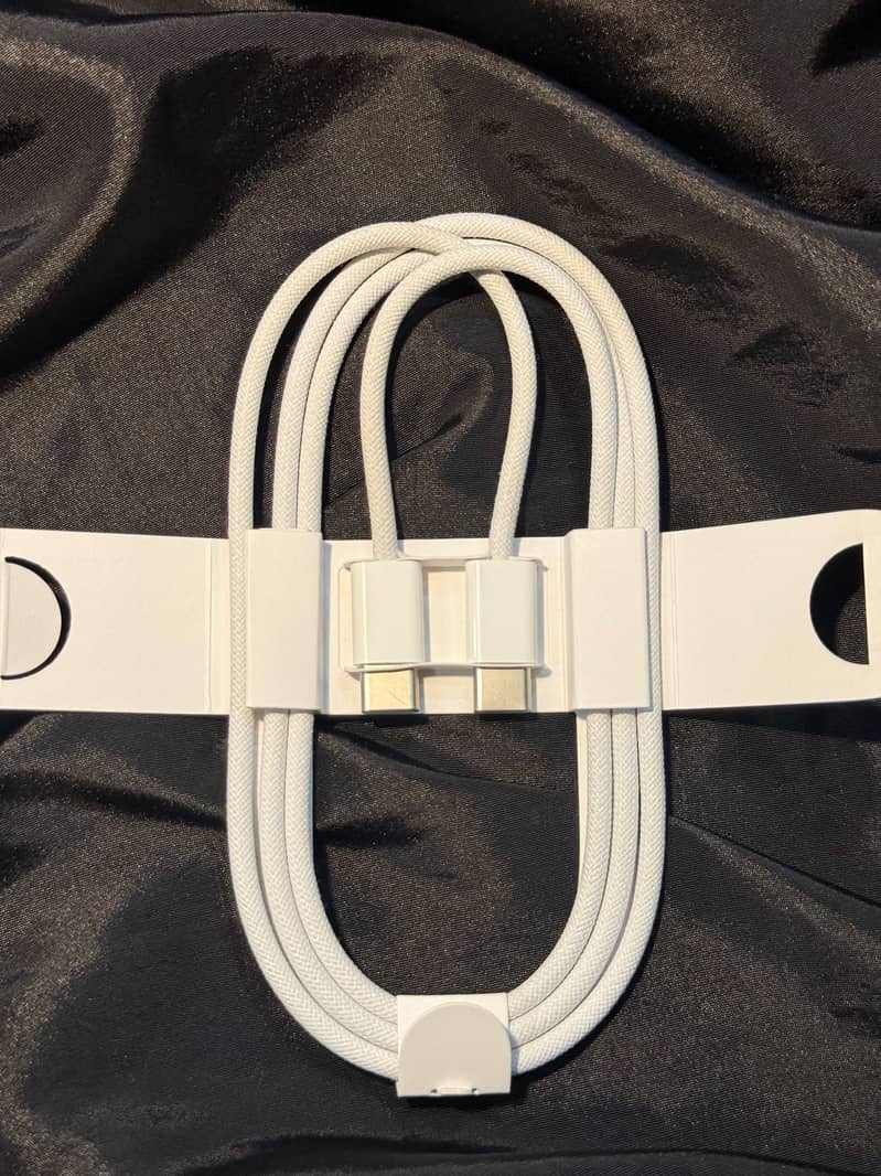 iPhone Original Cable 1
