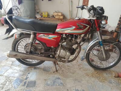 Honda cg 125 15/16 model Thora SA Kam honaa walaa ha