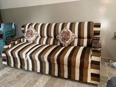 8 seater sofa for sell