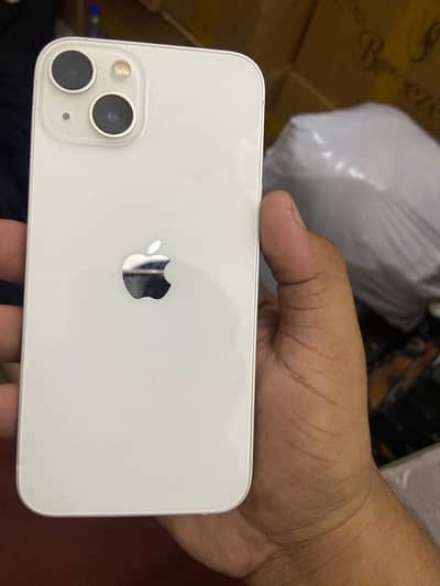 Apple iPhone 13