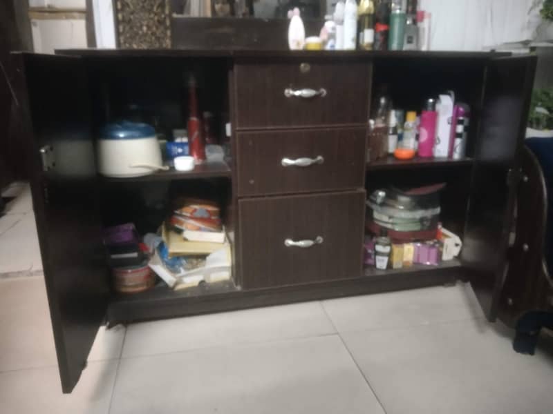 Dressing Table 2