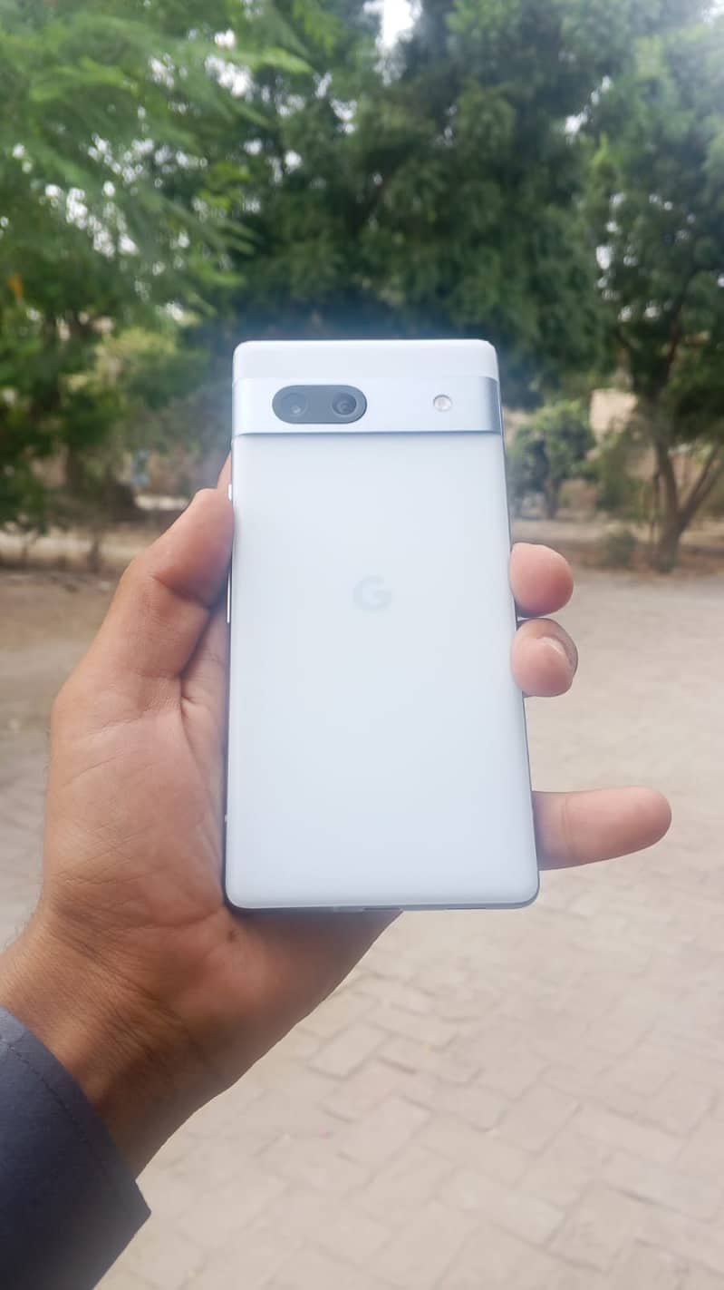 Google Pixel 7a 3