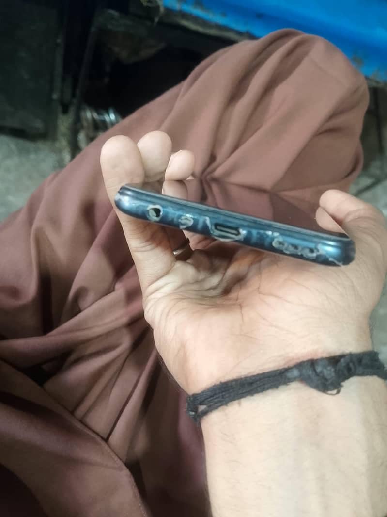 OPPO A16 0