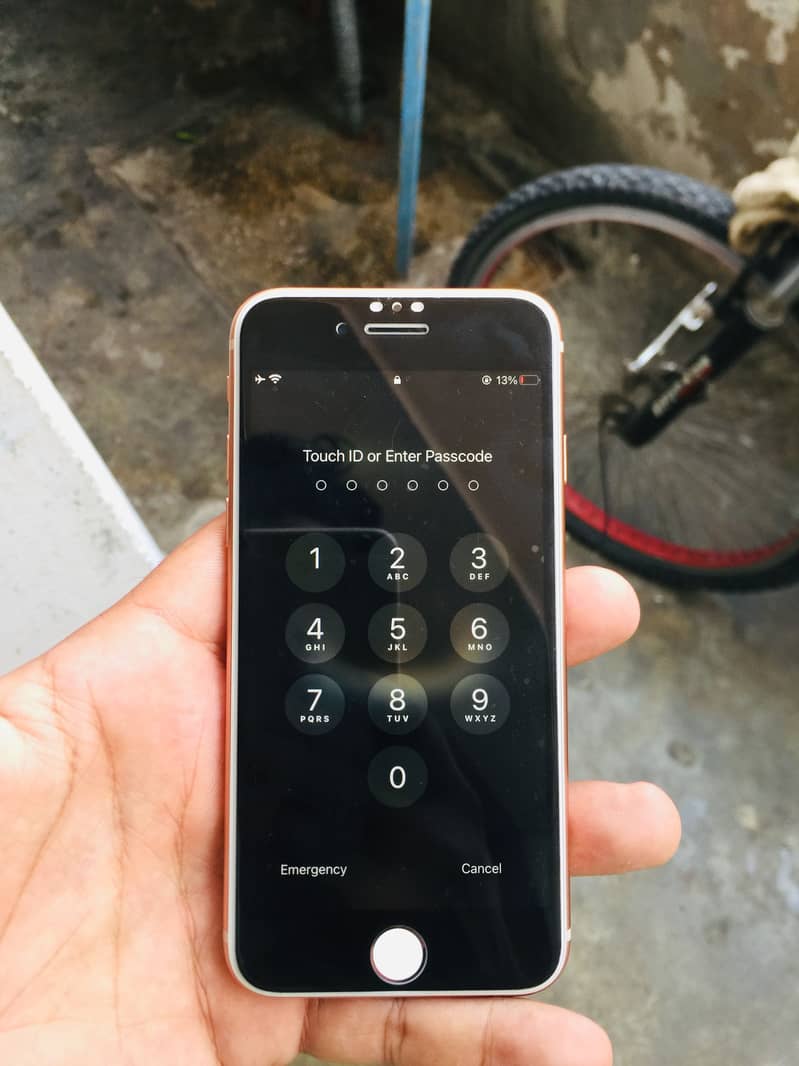 Apple iPhone 8 7