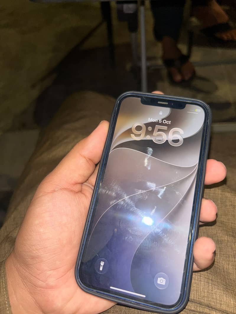 Apple iPhone 12 0