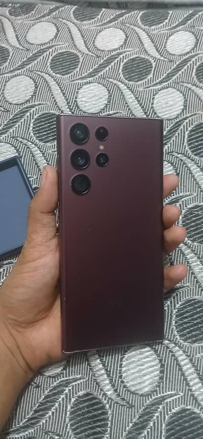 Samsung Galaxy S22 Ultra 12/256GB Non-PTA – Burgundy