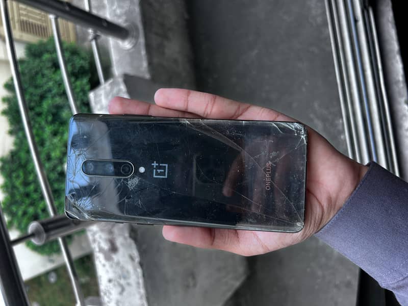 OnePlus 8 2