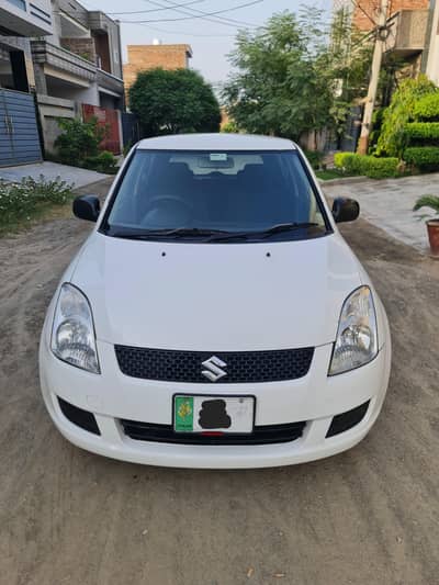 Suzuki Swift 2011 first owner car