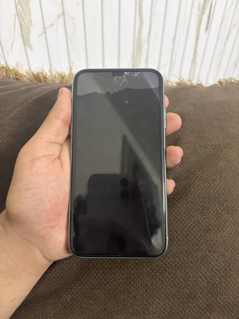 Apple iPhone 11 3