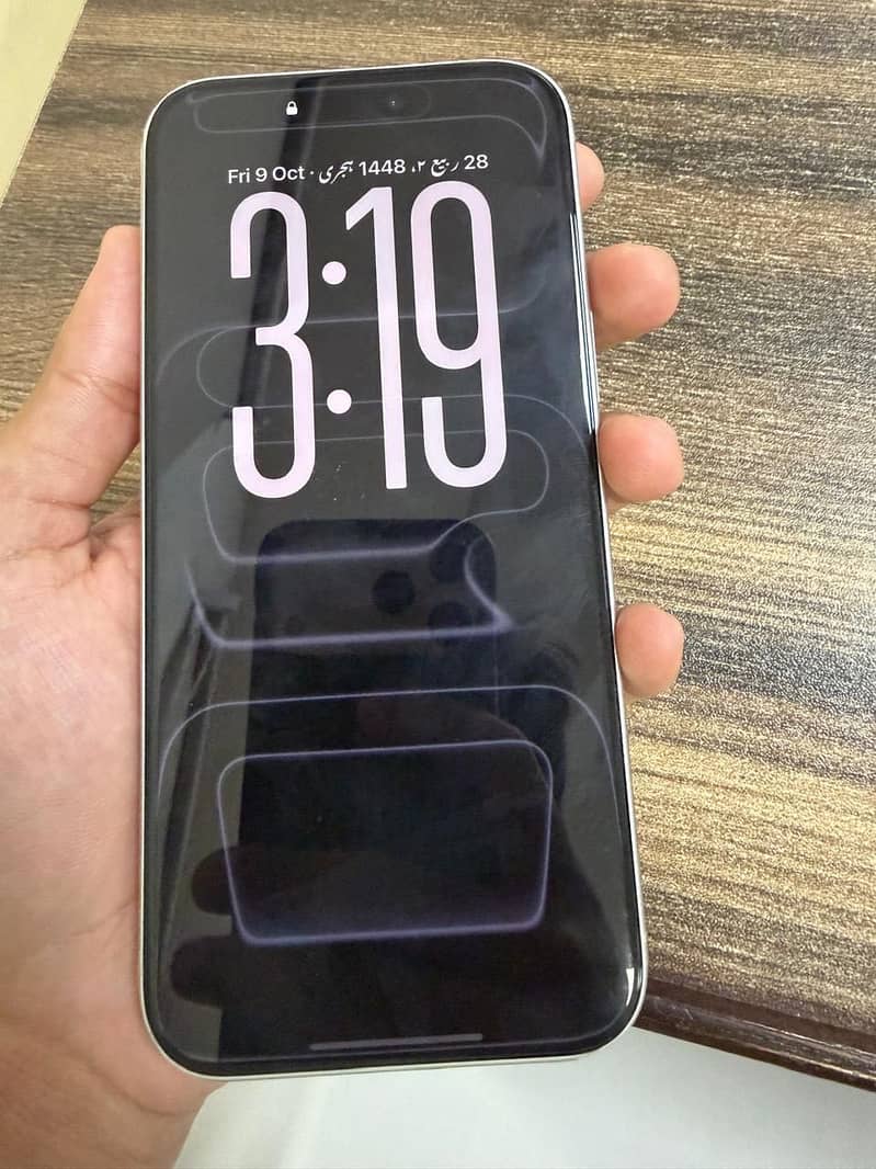 Apple iPhone 17 Pro Max 6