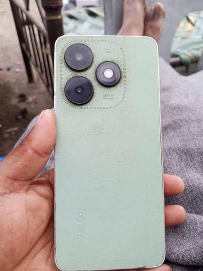 Tecno spark go2024